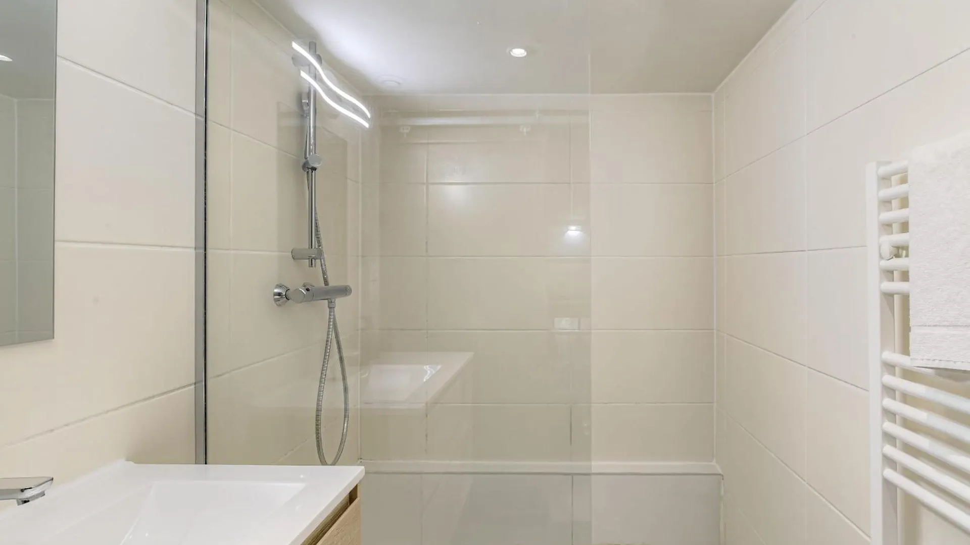 Caractere Et Raffine En Hypercentre Apartment Lyon